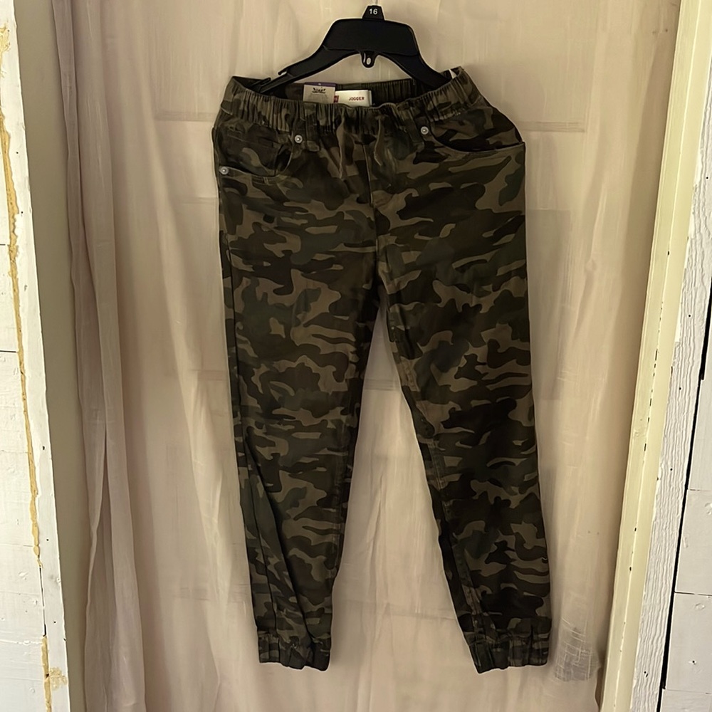 Levi Strauss size 10 youth